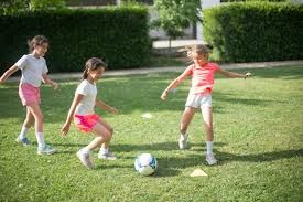 德州游骑兵队王牌投手德格罗姆在 2024 赛季末段成功伤愈复出